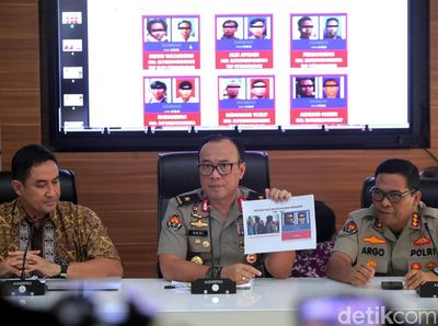 Menanti Sanksi Oknum Brimob Penganiaya di Kampung Bali