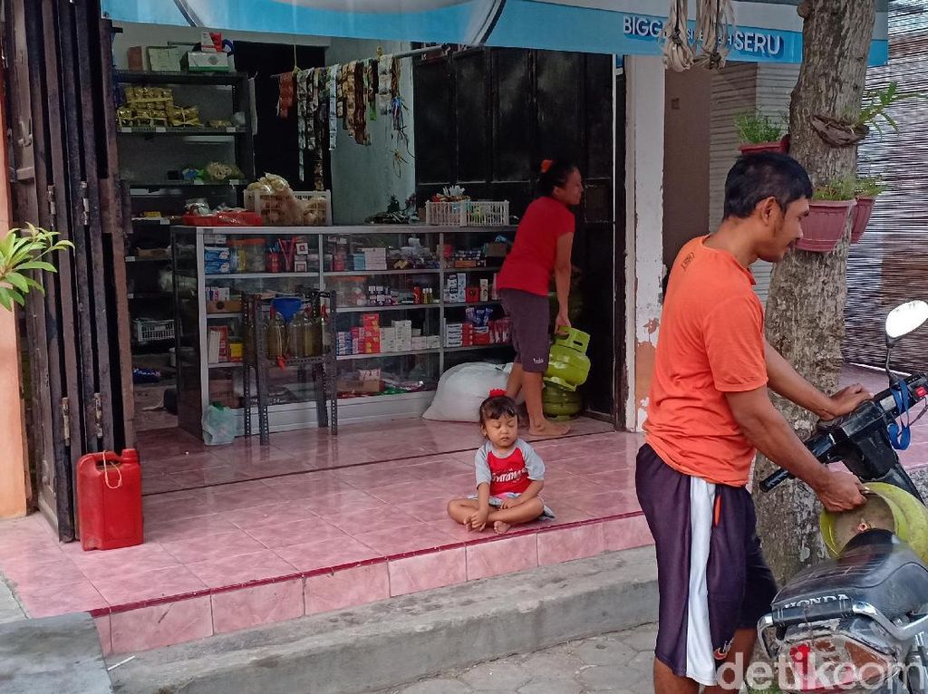 Elpiji 3 Kg Langka di Wilayah Magetan, Harga Tembus Rp 22 Ribu Elpiji 3 Kg Langka di Wilayah Magetan, Harga Tembus Rp 22 Ribu