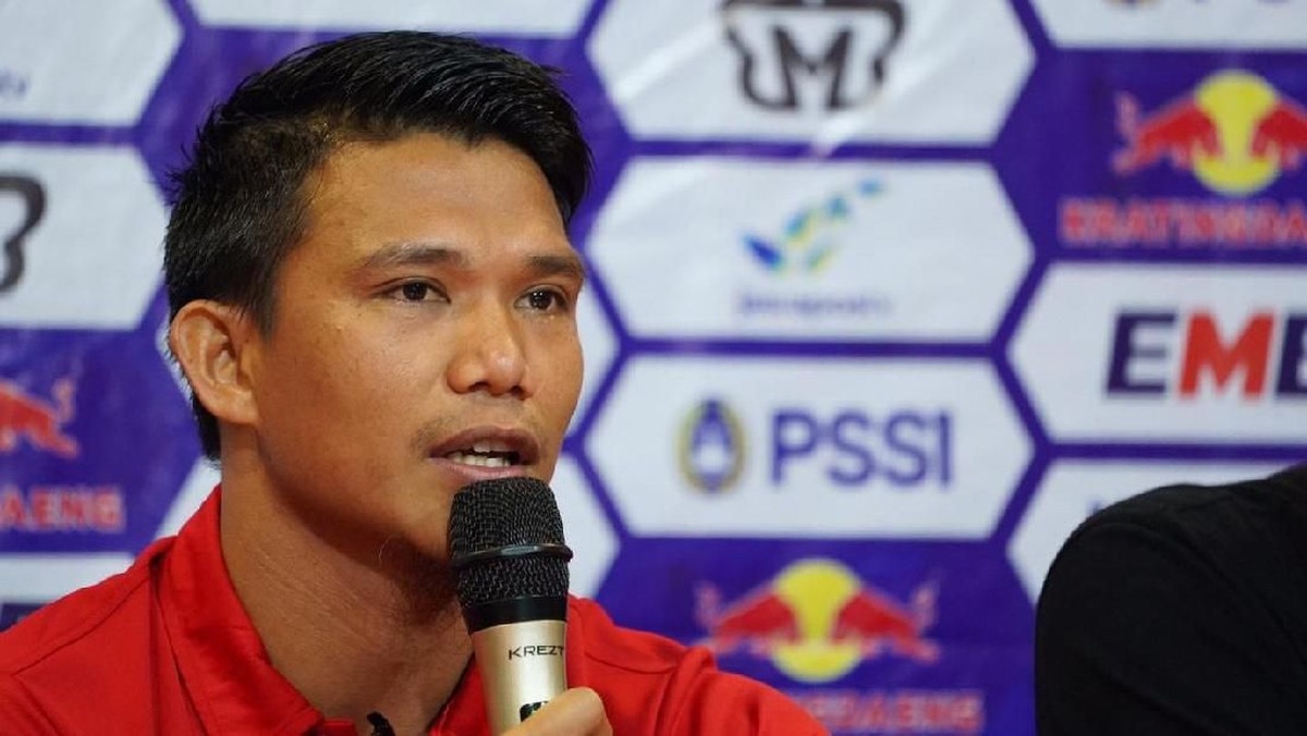Gelandang Persija Jakarta, Sandi Sute, mengungkap perayaan Lebaran 2020 yang khidmat bersama keluarga. (Foto: Istimewa)