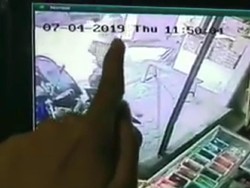 Begini Modus Nenek Curi 2 Karung Beras yang Viral di Cirebon