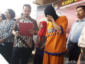 Kejiwaan Kepala Sekolah di Surabaya yang Cabuli 6 Murid Laki-laki Diperiksa Kejiwaan Kepala Sekolah di Surabaya yang Cabuli 6 Murid Laki-laki Diperiksa