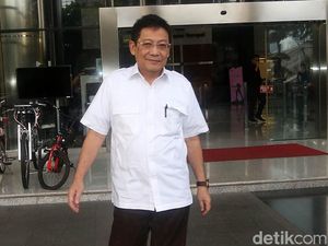 KPK Cecar Eks Dirut PT Pilog soal Aliran Duit Terkait Kasus Suap Bowo Sidik KPK Cecar Eks Dirut PT Pilog soal Aliran Duit Terkait Kasus Suap Bowo Sidik