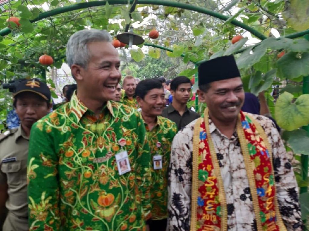 Gubernur Jateng Nilai Mentan Mampu Pacu Neraca Perdagangan Gubernur Jateng Nilai Mentan Mampu Pacu Neraca Perdagangan