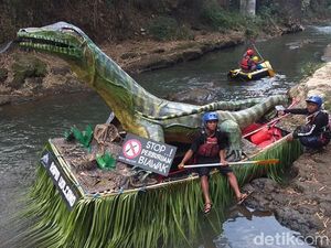 Kemeriahan Lomba Perahu Hias di Sungai Elo Magelang