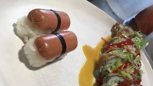 10 Kreasi Sushi Aneh yang Bikin Kamu Geleng-geleng Kepala