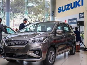 Ertiga Bergaya Crossover Akan Masuk Indonesia? Ertiga Bergaya Crossover Akan Masuk Indonesia?