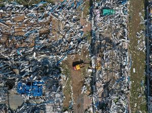 6 Orang Tewas dan 190 Lainnya Luka Akibat Tornado di China