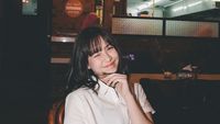 Main Film Dua Garis Biru, Pose Zara JKT48 Saat Kulineran Bikin Gemas