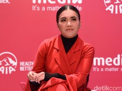 Jual Harta Benda Demi Pengobatan Shakira, Denada Tak Menyesal