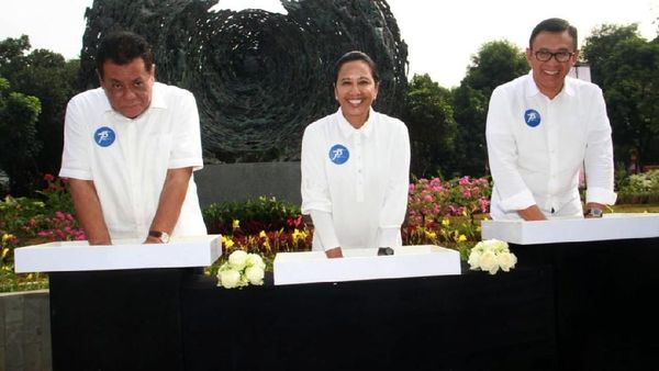 Rini Soemarno Resmikan Gedung Menara BNI