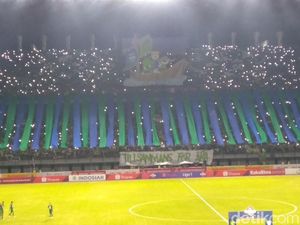 Adu Kreativitas Bonek-Viking di Laga Persebaya Vs Persib, Siapa Unggul?