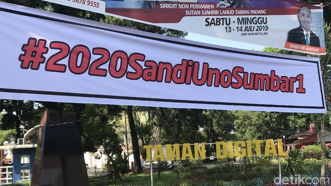 Muncul Spanduk Sandiaga Uno Calon Gubernur Sumbar KASKUS