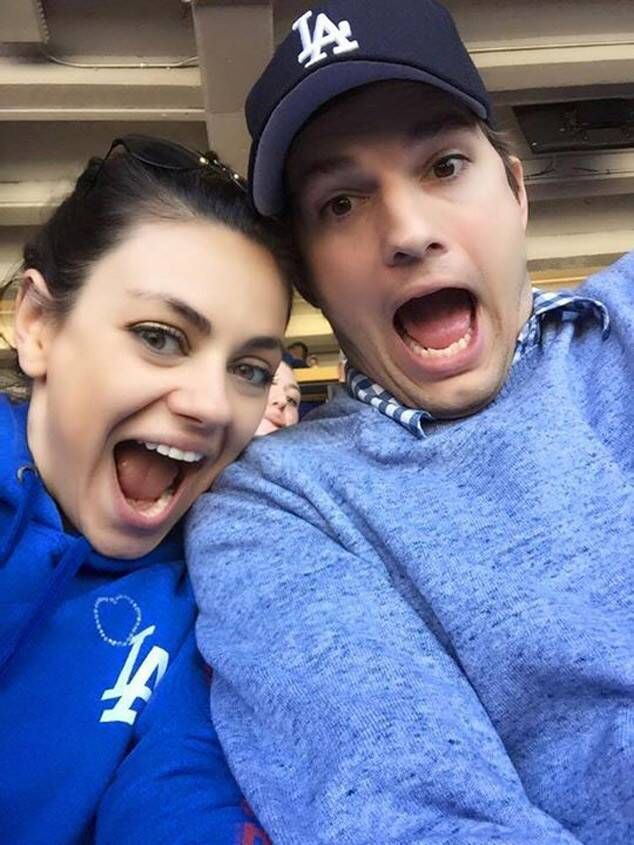 Mila Kunis dan Ashton Kutcher.