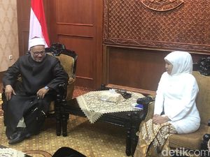 Bertemu Wakil Rektor Universitas Al Azhar, Khofifah Bahas Beasiswa