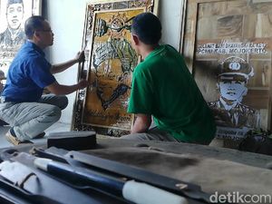 Sulap Limbah Kayu Jadi Karya Bernilai Tinggi, Saiful Berharap Punya Galeri Sulap Limbah Kayu Jadi Karya Bernilai Tinggi, Saiful Berharap Punya Galeri