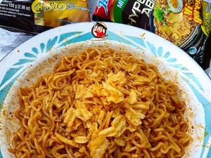 Ketika Mie Instan Dipadukan Rasa Keripik Kentang Populer