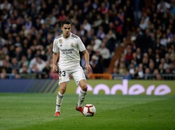 Real Madrid Pinjamkan Sergio Reguilon ke Sevilla