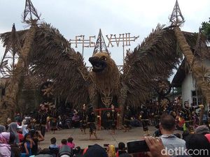 Kemeriahan Festival Lima Gunung di Magelang