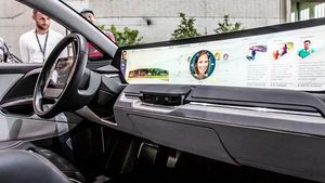 Mobil Layar Dasbor Raksasa