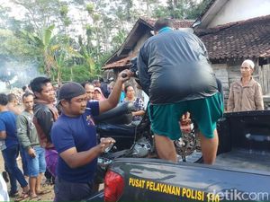 Dua Motor Beradu Banteng di Jember, Tiga Nyawa Melayang