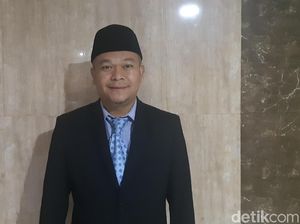 Ismail Marzuki, Pemandu Haji-Umrah yang Menyunting Jemaah Cucu Bupati Ismail Marzuki, Pemandu Haji-Umrah yang Menyunting Jemaah Cucu Bupati