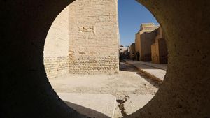 Melacak Jejak-jejak Peradaban di Kota Kuno Babilonia Irak