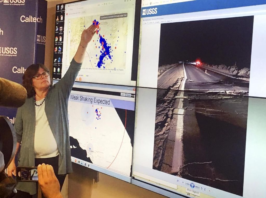 Video California Diguncang Gempa Lagi, Kali Ini Bermagnitudo 7,1 Video California Diguncang Gempa Lagi, Kali Ini Bermagnitudo 7,1