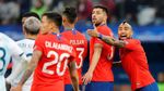 Pertikaian Messi dan Medel yang Berujung Kartu Merah