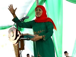 Gubenur Khofifah Tak Bisa Janjikan Keluarnya SIPI Nelayan Probolinggo Gubenur Khofifah Tak Bisa Janjikan Keluarnya SIPI Nelayan Probolinggo