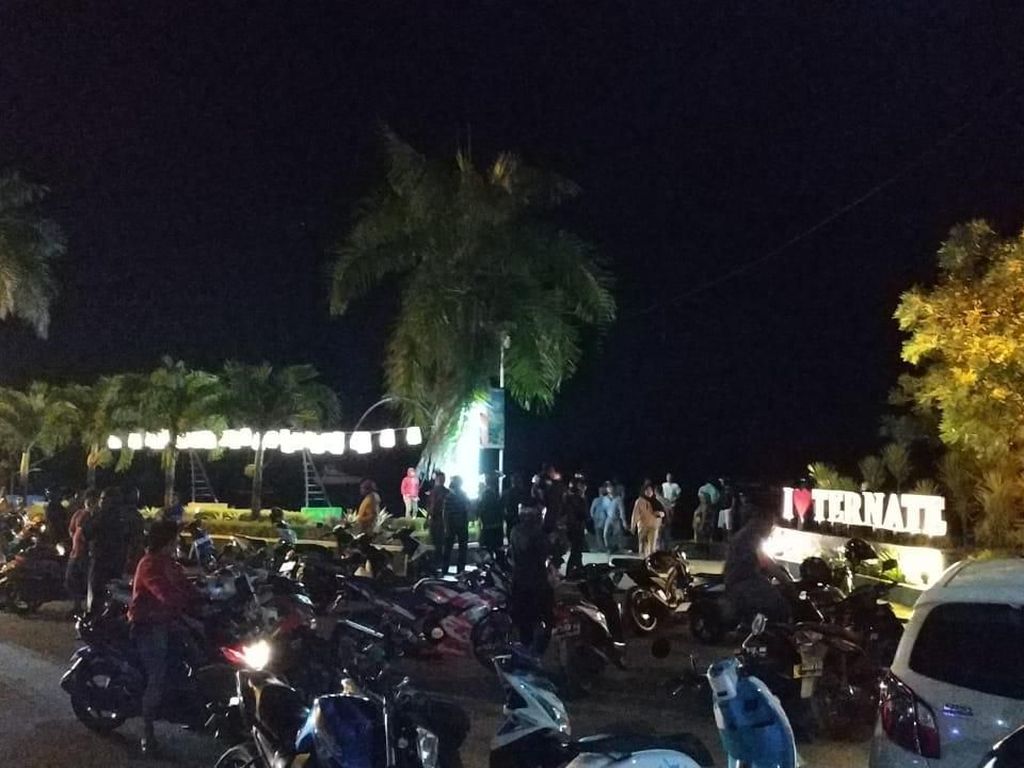 Ternate Aman Pascagempa M 7, BPBD Patroli Imbau Warga Pulang ke Rumah Ternate Aman Pascagempa M 7, BPBD Patroli Imbau Warga Pulang ke Rumah
