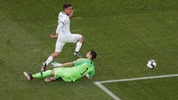 Albiceleste memperbesar keunggulan di menit ke-22. Dybala sukses merobek gawang Gabriel Arias setelah menuntaskan umpan Giovani Lo Celso. REUTERS/Ueslei Marcelino.