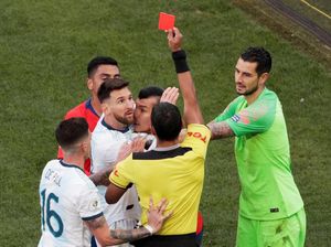 Dikartu Merah di Copa America, Messi Dihukum Larangan Main dan Denda Dikartu Merah di Copa America, Messi Dihukum Larangan Main dan Denda
