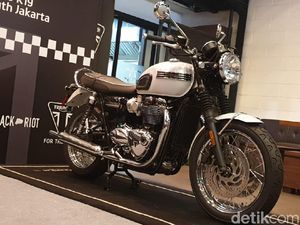Pengendalian Barang Mewah Bikin Motor Triumph Inden 2 Bulan