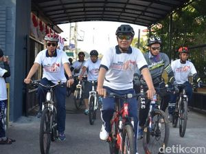 Rajut Perdamaian Usai pemilu dan Putusan MK, Warga Probolinggo Gowes Bareng