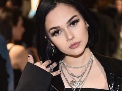 Fakta Maggie Lindemann, Penyanyi Cantik yang Ditangkap di Malaysia