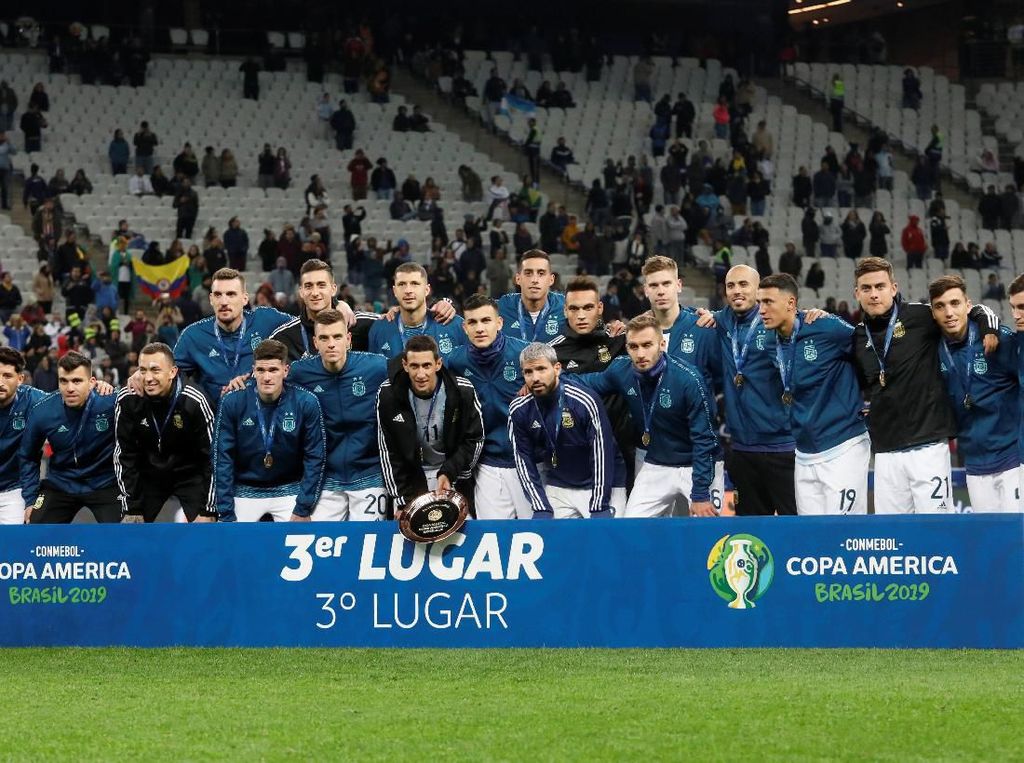 Messi Tolak Medali Perunggu dan Tuduh Copa America 2019 Penuh Korupsi Messi Tolak Medali Perunggu dan Tuduh Copa America 2019 Penuh Korupsi