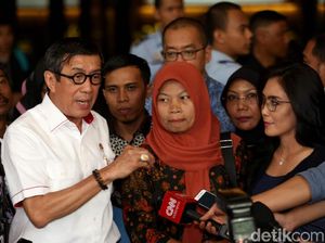 Perjuangan Baiq Nuril Mencari Ampun Jokowi Perjuangan Baiq Nuril Mencari Ampun Jokowi