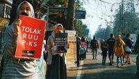 Perempuan Bandung Tolak RUU P-KS