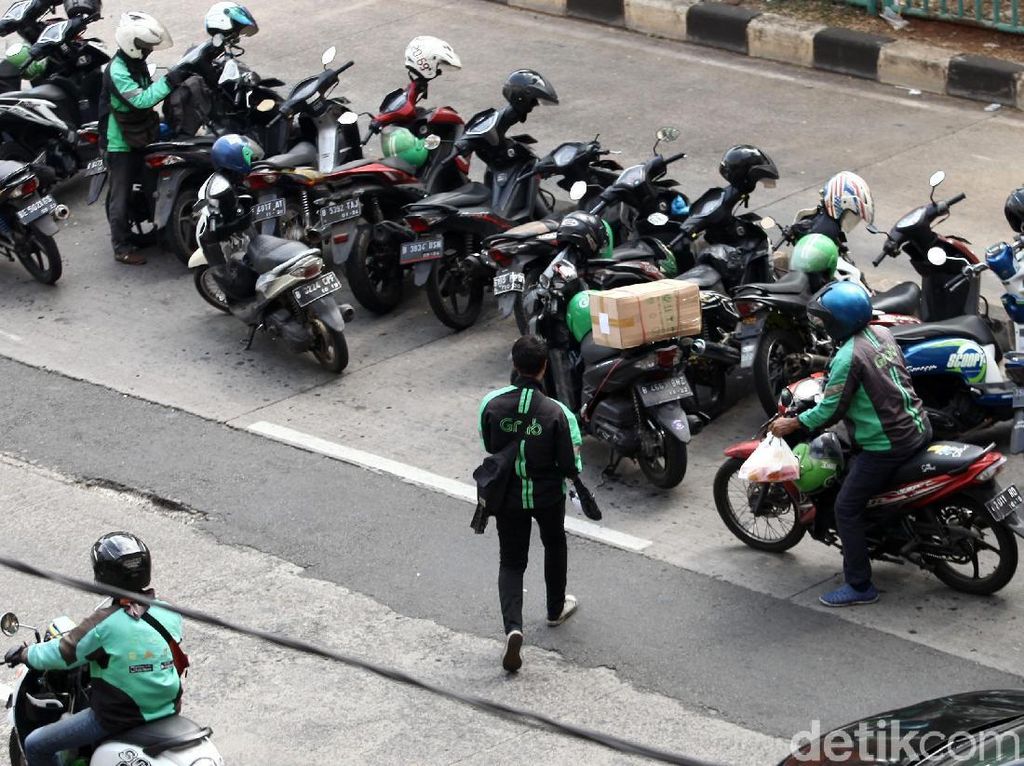 Berstatus Decacorn Gojek Belum Tuntaskan Masalah Macet Ulah Driver Mangkal Berstatus Decacorn Gojek Belum Tuntaskan Masalah Macet Ulah Driver Mangkal