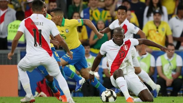 Peru gagal memanfaatkan keunggulan jumlah pemain.