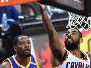 Kevin Durant, Kyrie Irving Gabung Brooklyn Nets Kevin Durant, Kyrie Irving Gabung Brooklyn Nets