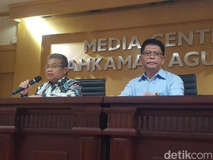 Soal Amnesti Baiq Nuril, MA: Kewenangan Presiden dengan Pertimbangan DPR Soal Amnesti Baiq Nuril, MA: Kewenangan Presiden dengan Pertimbangan DPR