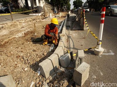 Melihat Perkembangan Revitalisasi Trotoar Kemang