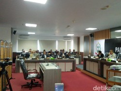 Sidang Angket Gubernur Sulsel, Nurdin Disebut Langgar Aturan Mutasi PNS