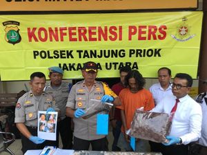 Istri yang Digorok Suami Sempat Ditusuk Perutnya, Tapi Tak Mempan Istri yang Digorok Suami Sempat Ditusuk Perutnya, Tapi Tak Mempan