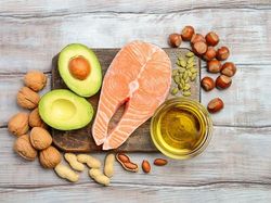 Jangan Dihindari! 5 Makanan Berlemak Ini Justru Harus Dikonsumsi Saat Diet