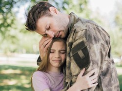 Viral Kisah Penyesalan Anak yang Ayahnya Meninggal, Tak Balas Pesan Terakhir