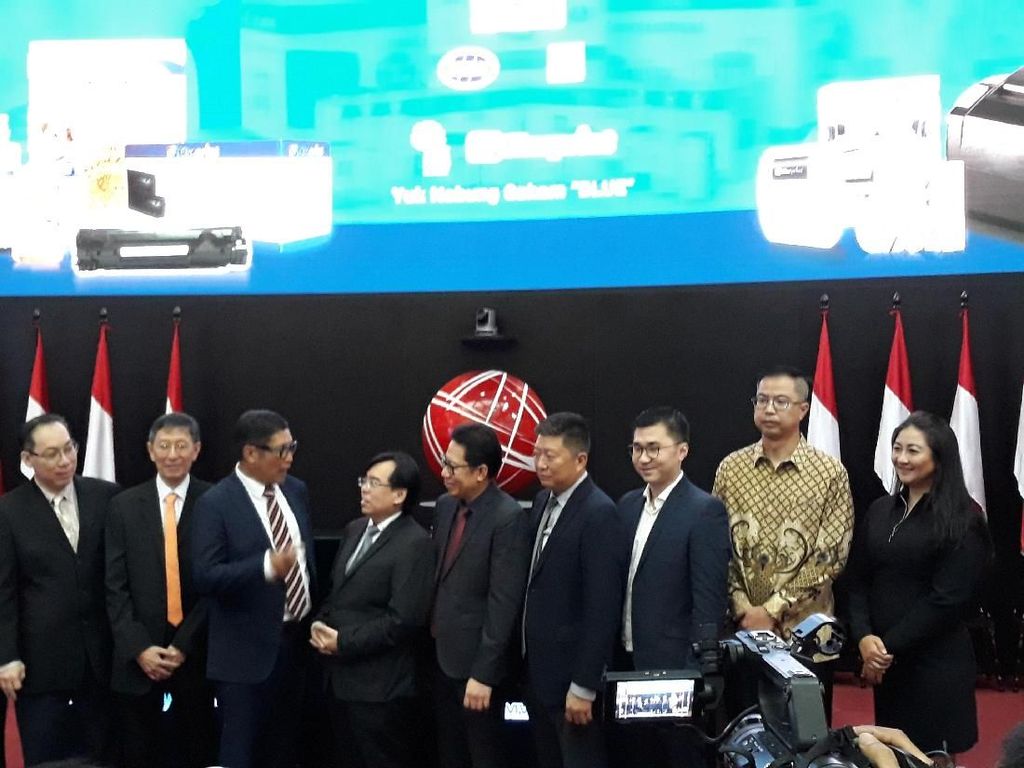 Melantai di Bursa Bareng 2 Emiten, Saham MNC Vision Anjlok Melantai di Bursa Bareng 2 Emiten, Saham MNC Vision Anjlok