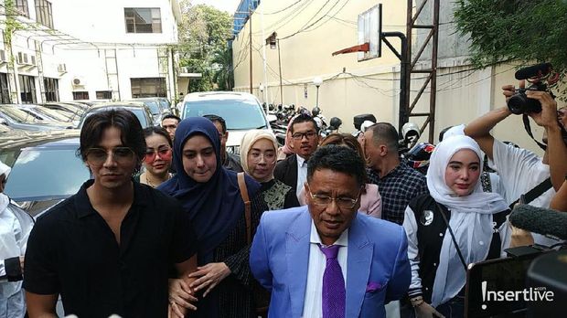 Fairuz, Sony, dan Hotman Paris 