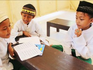 Bola Liar Penghapusan Pendidikan Agama Bola Liar Penghapusan Pendidikan Agama